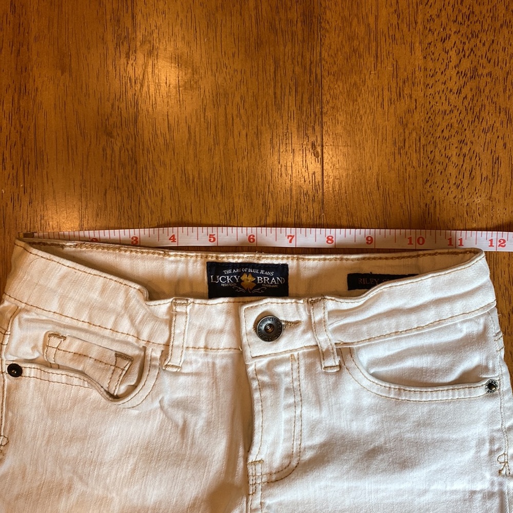 Lucky Brand Riley Shorts - Picture 5 of 7